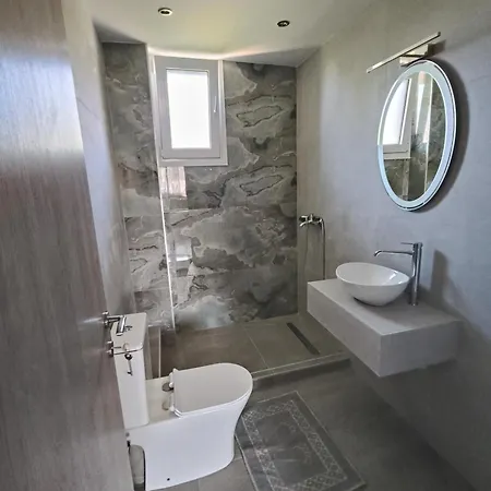 Irina's 4 Lejlighed *