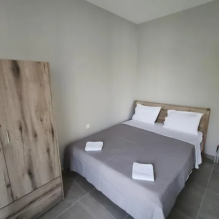 Irina's 4 * Psakoudia